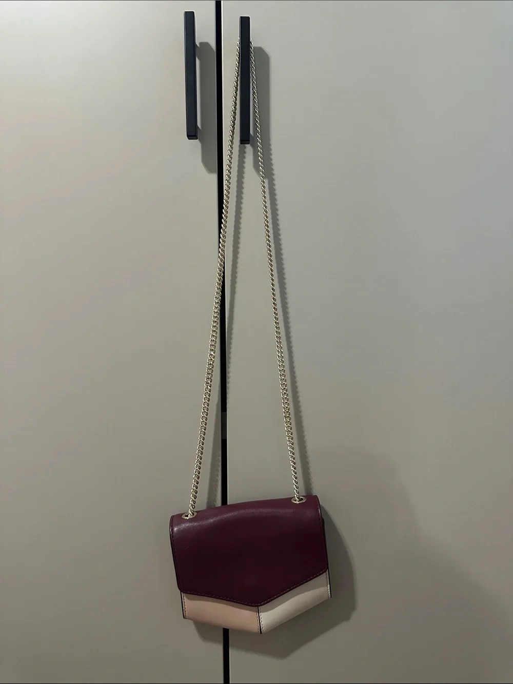 Sandro Lou Calf Leather Crossbody Bag in Burgundy and Cream with Chain Strap